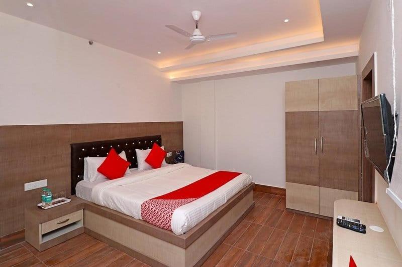 Narendra Guest House Kakarmatha Buitenkant foto